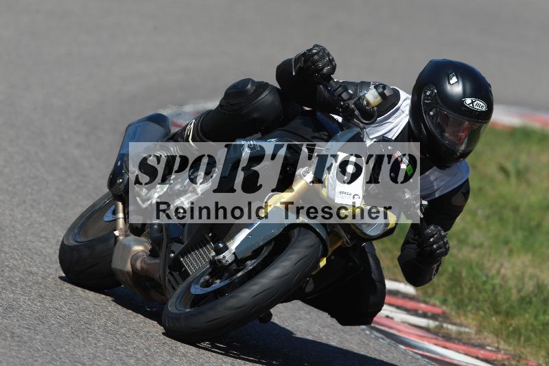 /Archiv-2022/08 17.04.2022 Speer Racing ADR/Instruktorengruppe/9